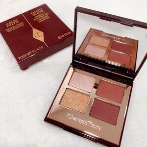 Charlotte Tilbury Luxury Eyeshadow Palette – The Vintage Vamp | 4-Shade Eye Quad